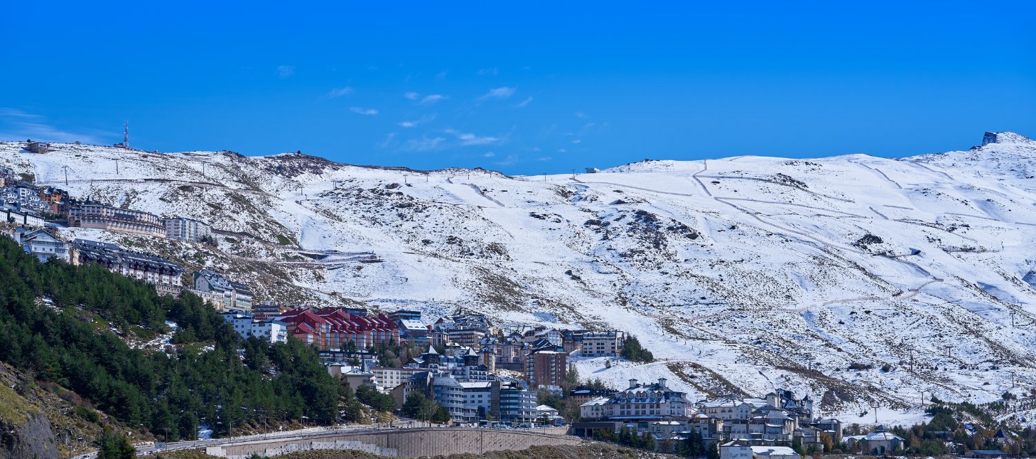 Sierra Nevada cierra la temporada de esquí con más de 1,2 millones de usuarios