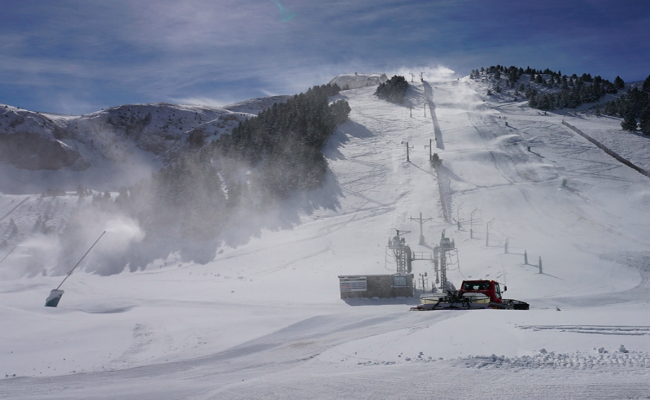 Masella abrió ayer recibiendo a más de 3000 esquiadores