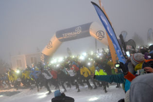 Dani García y Elena Cambil se imponen en el IV Snowrunning de Sierra Nevada