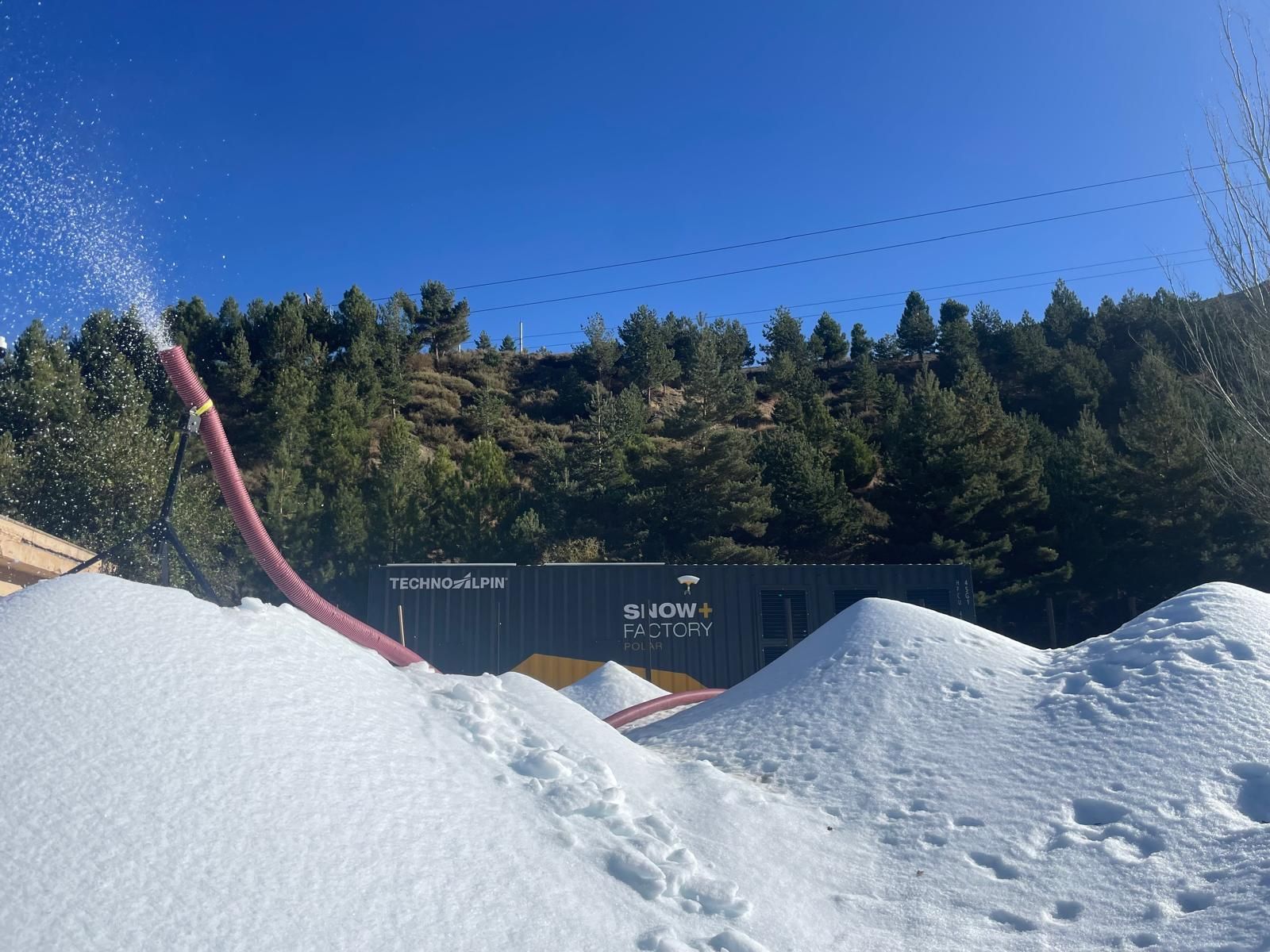 Sierra Nevada se asegura abrir pistas con dos ‘Snow Factory’ que funcionarán hasta a 20 ºC