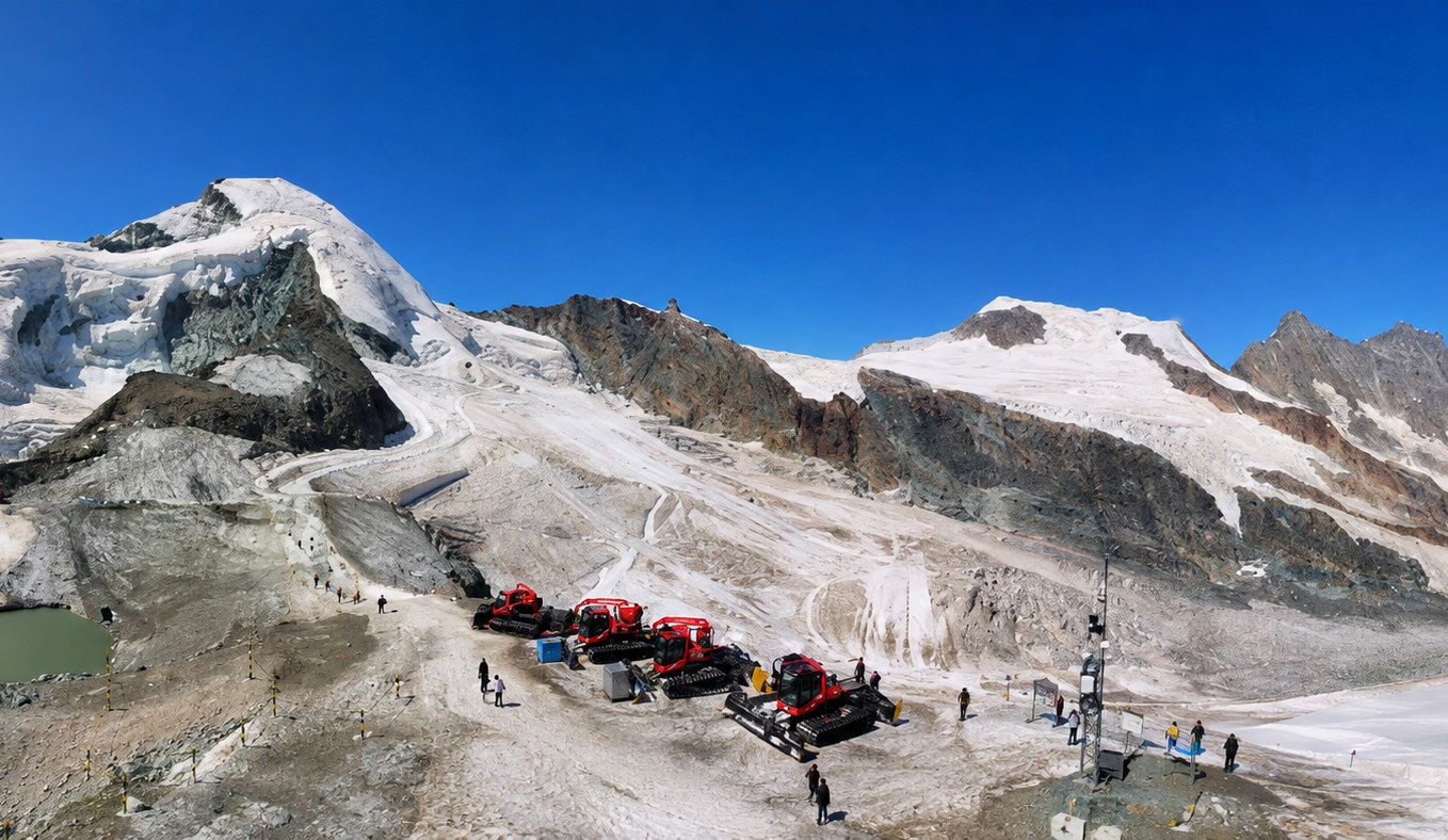 Saas-Fee suspende el esquí de verano y deja al Stelvio como último glaciar abierto de los Alpes
