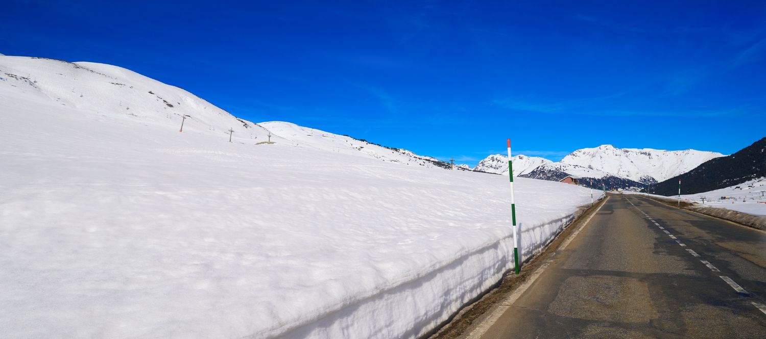 Baqueira Beret acumula hasta 175 cm de nieve y prevé abrir 155 km de pistas
