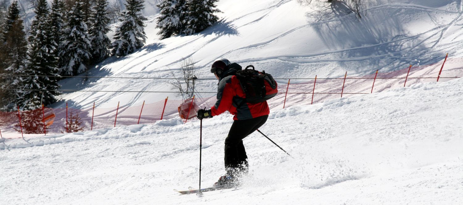 Bajar esquiando demasiado rápido puede ser delito en Francia