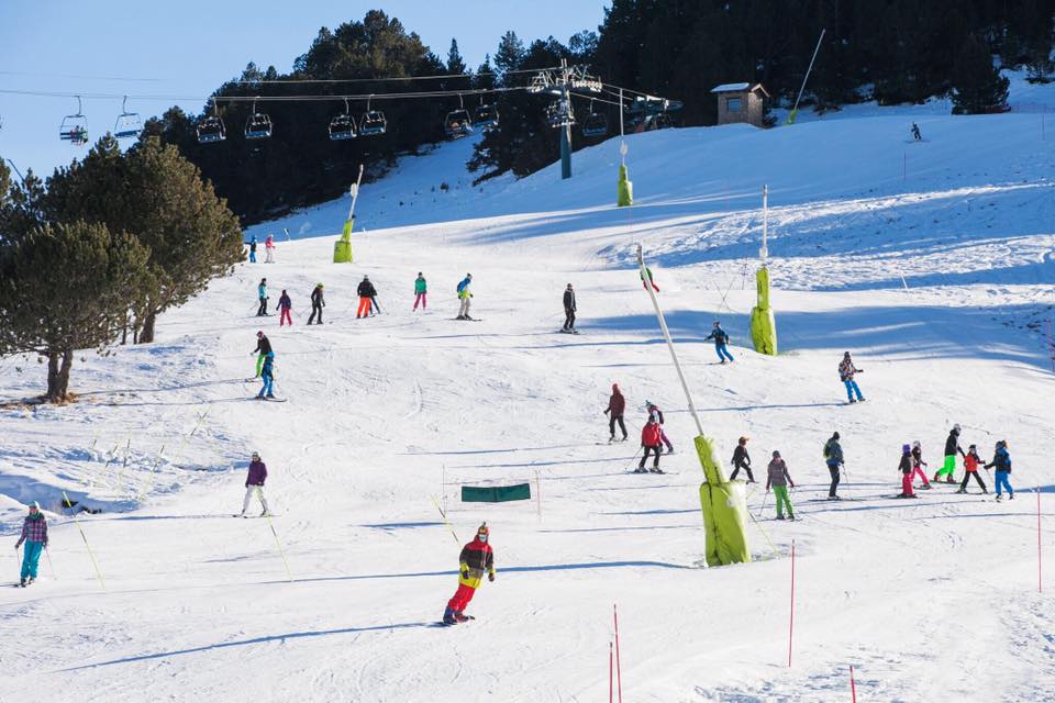 Grandvalira registra casi 75.000 esquiadores durante el puente