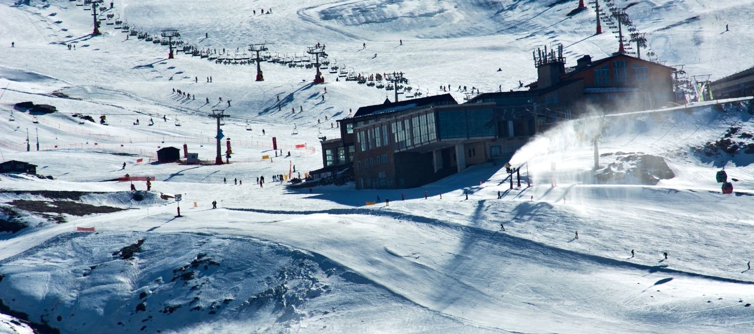 Las estaciones de esquí españolas reciben 4,5 millones de visitantes esta temporada