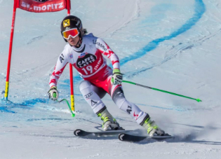 Anna Fenninger amenaza con no esquiar para Austria por coacción de federación
