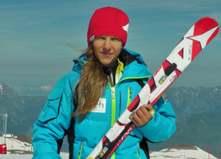 Mariona Boix vuelve a esquiar con Atomic